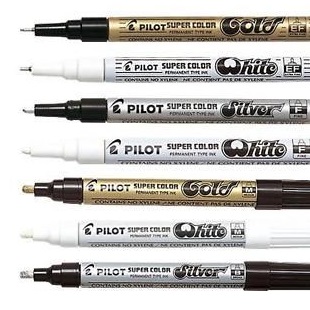Marcatore Super Color Gold extra fine a vernice Pilot Marcatore Super Color Gold extra fine a vernice Pilot